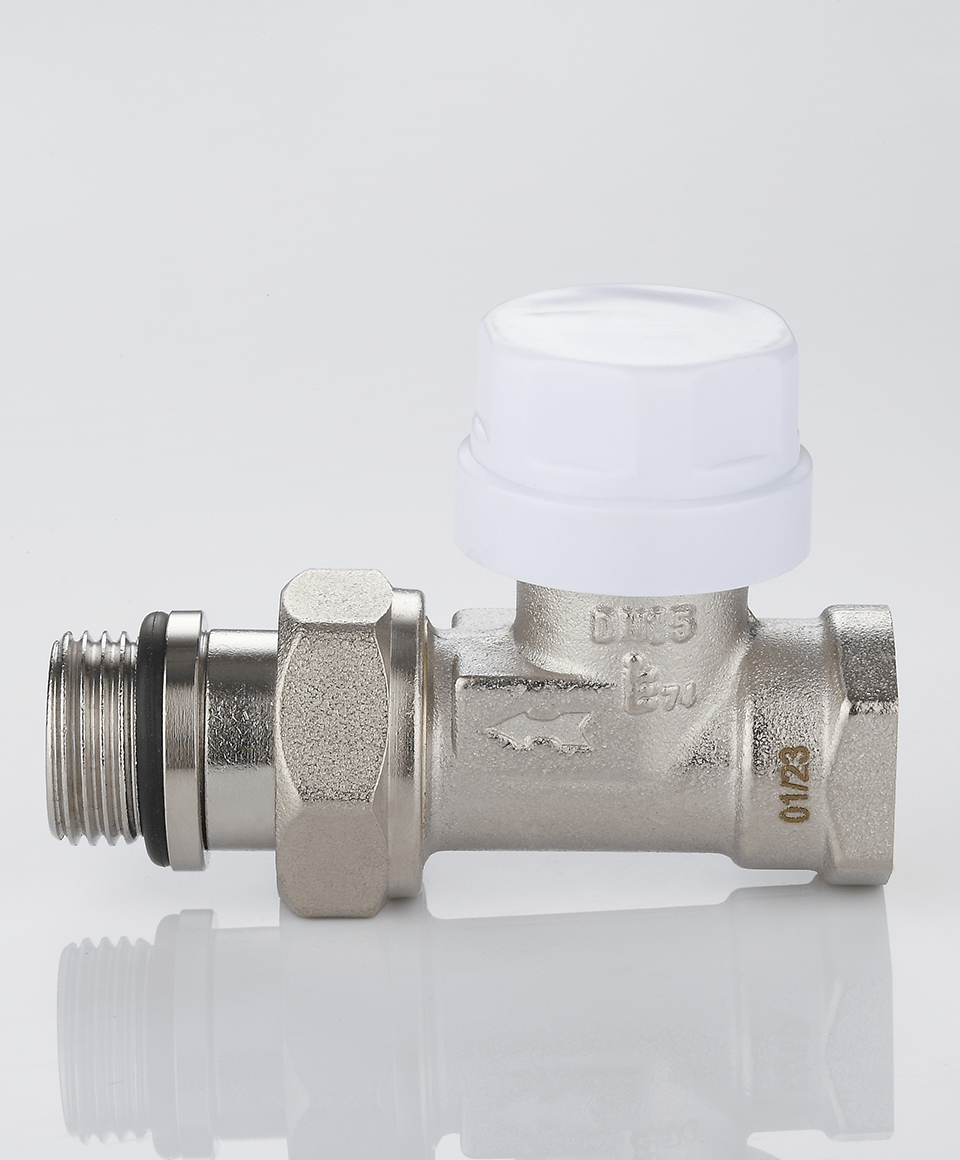 Thermostatic valve straight